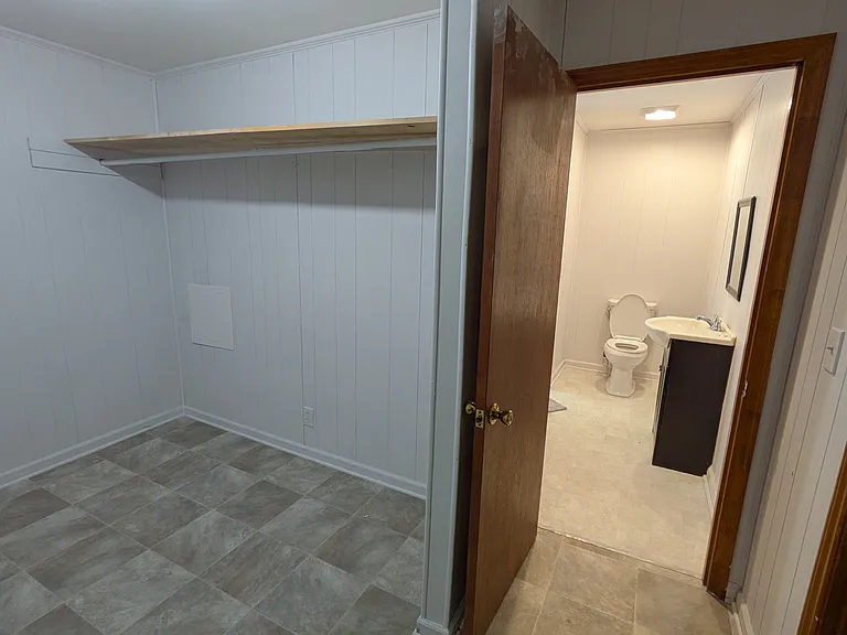 813 E Haggard Ave — Photo 15