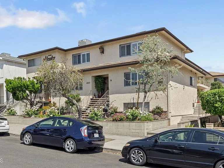 460 E Cypress Ave #C — Photo 21