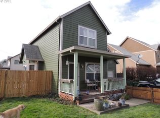 1017 Mill Pl, Newberg, OR 97132