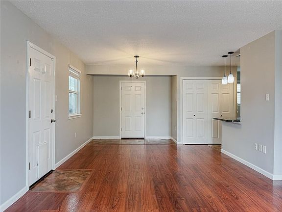 2nd image of 11 Richelle St