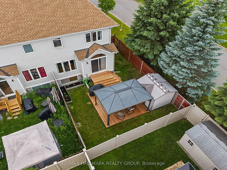 2250 Silverado Cres — Photo 28