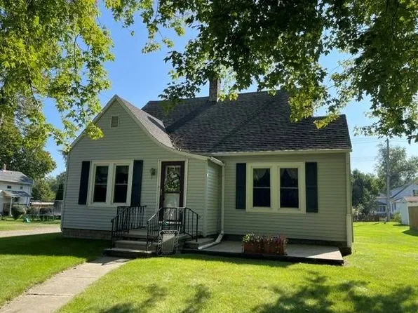507 N Elm St, Nappanee, IN 46550