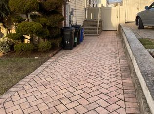 97 McVeigh Ave #1, Staten Island, NY 10314