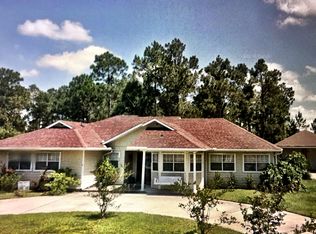 1041 Noonan St, Waveland, MS 39576