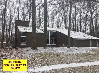 20098 Great Oaks Ln, Strongsville, OH 44149