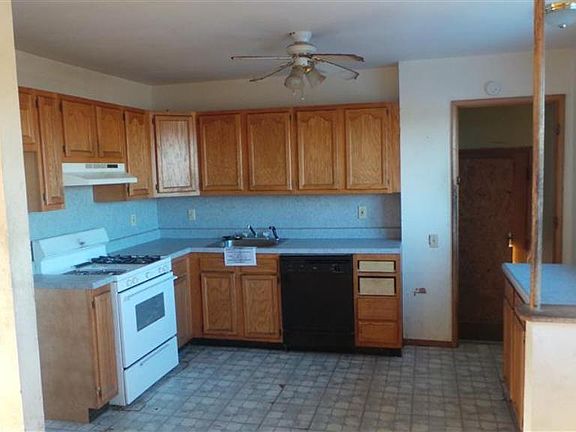 5th image of 2775 Dove Dr