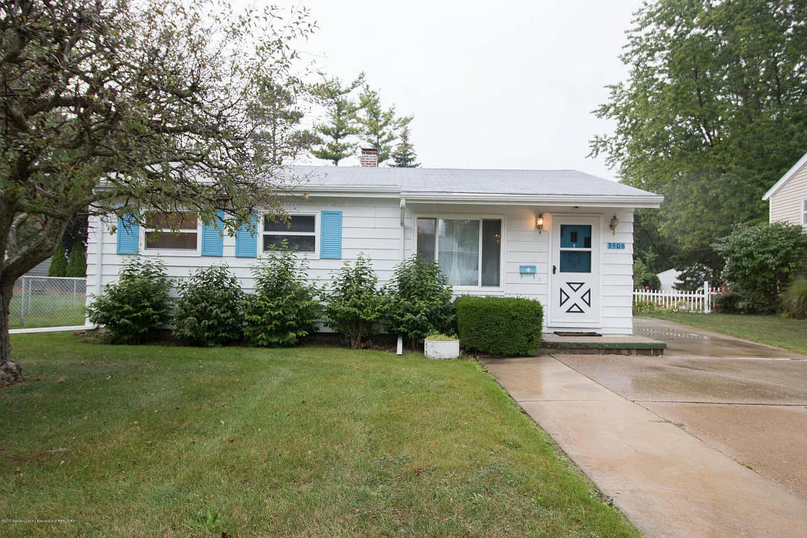 3506 S Catherine St photo 1
