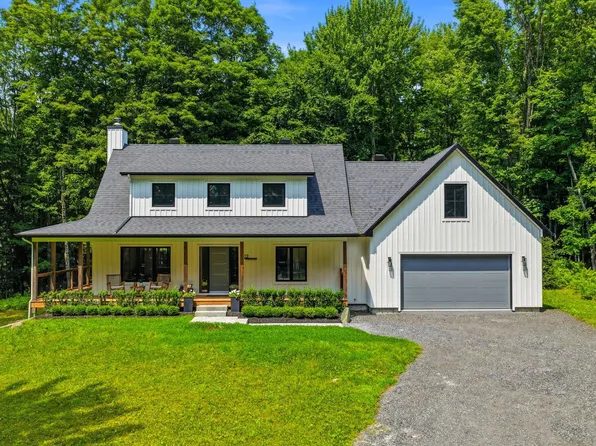 12 Chemin De La Baie Robinson Bay, Brome, QC J0E 1R0