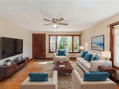 75 Northup St, Warwick, RI, 02889