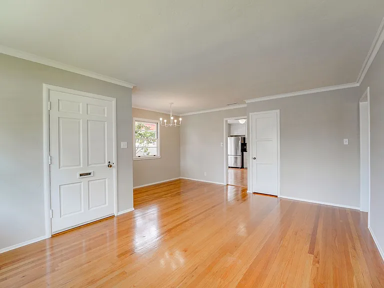 719 I Ave — Photo 10