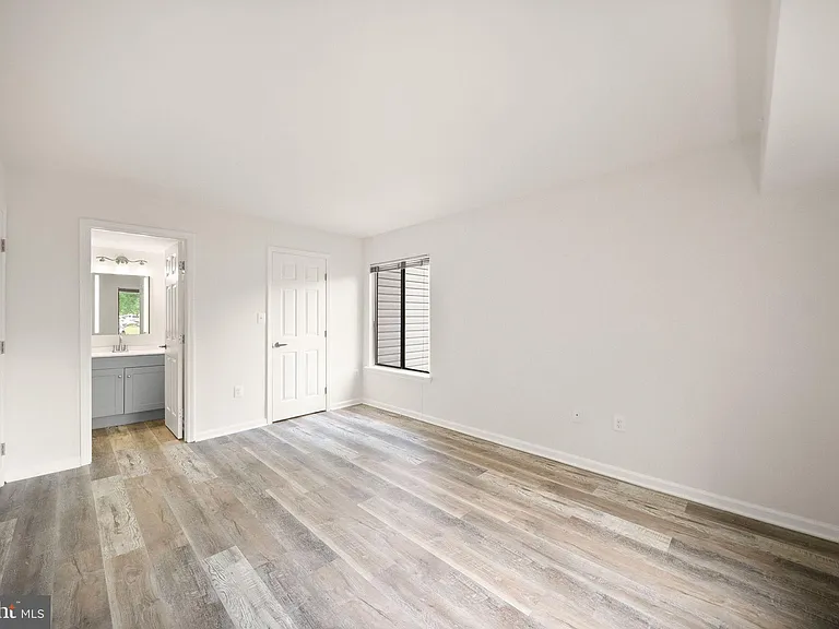 8463 Crozier Ct #104 — Photo 19