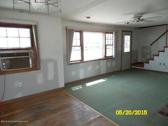 2nd image of 69 Jennie Dr