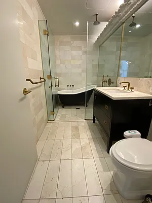 Rented by RELO REDAC INC. | media 4