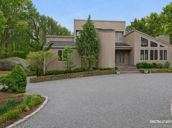 76 Island View Drive W, Sag Harbor, NY 11963