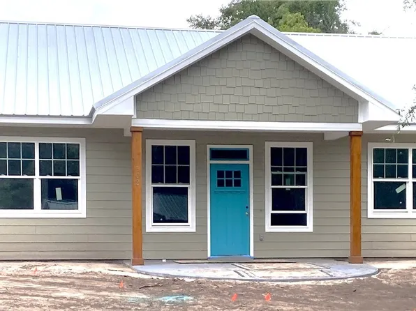 502 5th Street, Darien, GA 31305