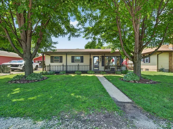 780 N 1st St, Carbon Hill, IL 60416