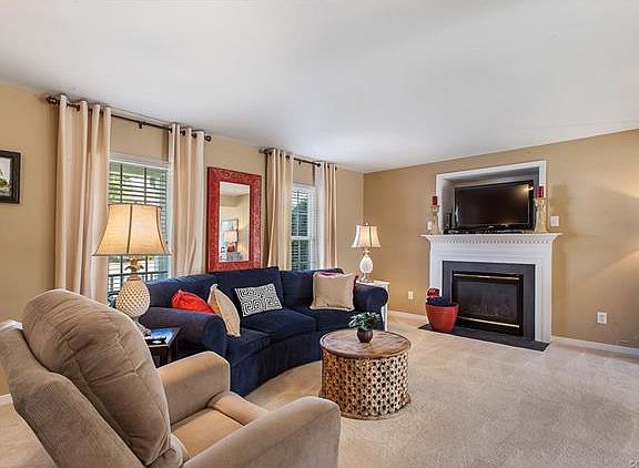 4th image of 1725 Ashcliff Way