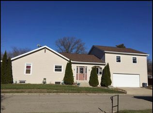 1502 N Joliet St, La Salle, IL 61301