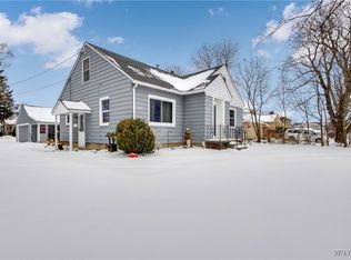 922 Center Rd, Buffalo, NY 14224