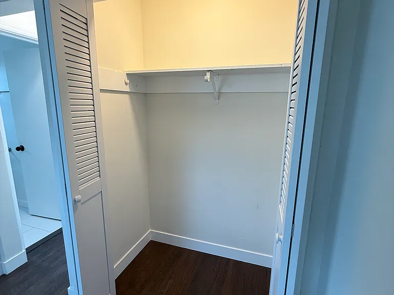 15502 Ermanita Ave — Photo 18
