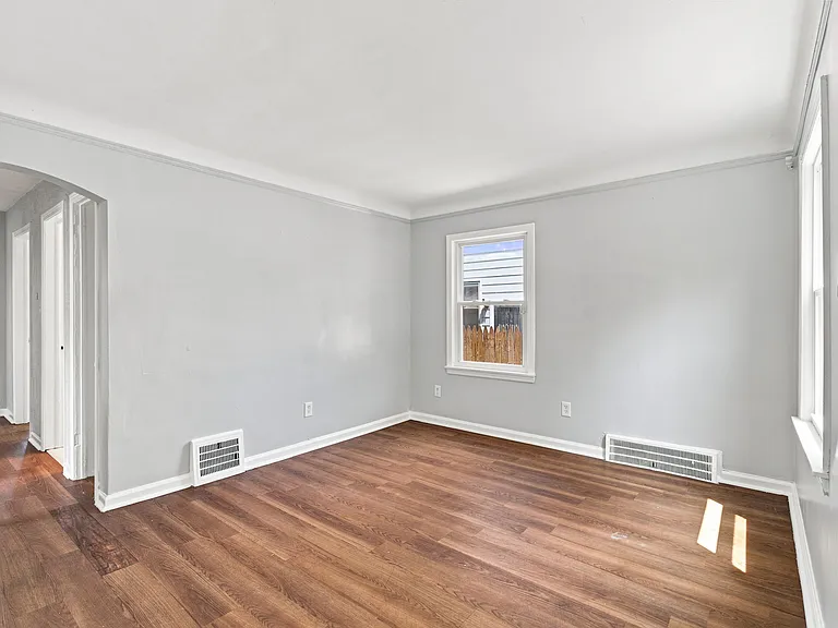 12151 Wayburn St — Photo 6
