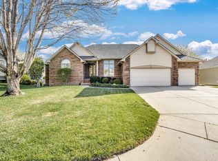 2410 N Ridgeside Cir, Wichita, KS 67205