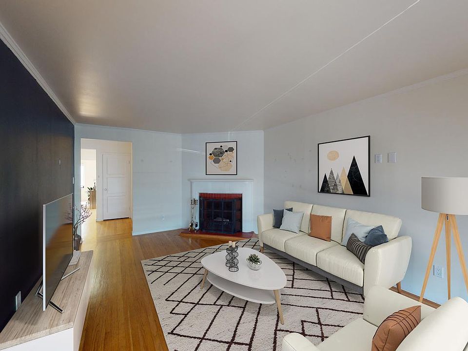 Optionally furnished common areas! Common areas can come beautifully furnished by our in-house design team for an additional fee.