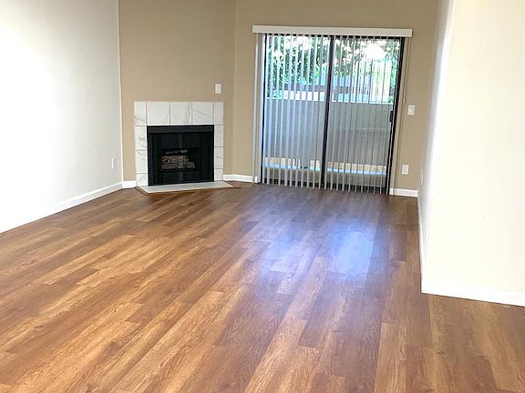 4th image of 3102 Bagley Ave