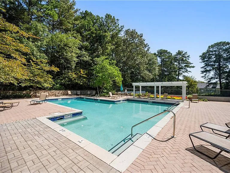 44 Rumson Ct SE — Photo 24