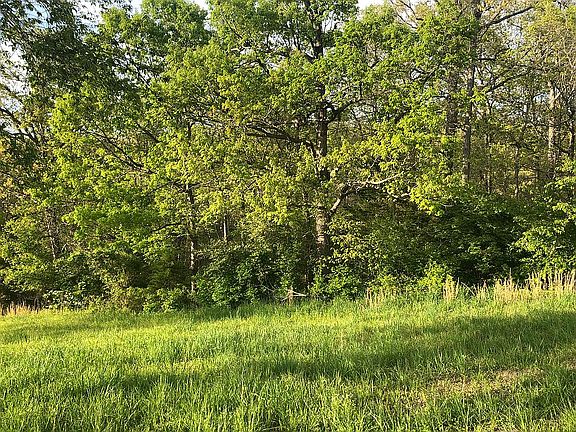 3rd image of 4101 N Dogwood Canyon Loop