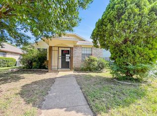 10324 Woodleaf Dr, Dallas, TX 75227