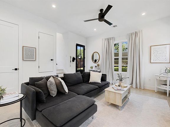 3rd image of 5007 Lott Ave #1