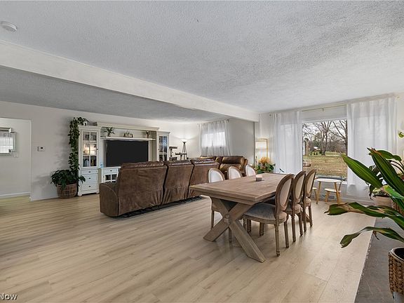 3rd image of 5789 E Law Rd