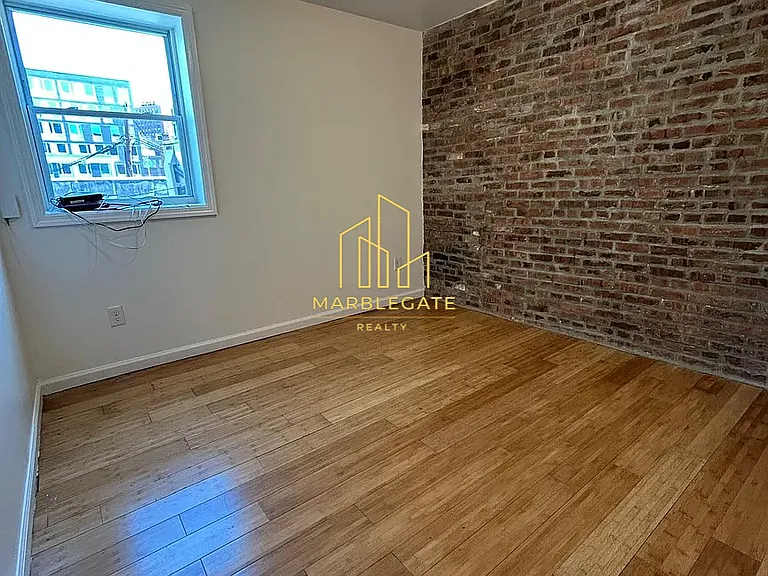 53 Bleeker St #1E — Photo 2
