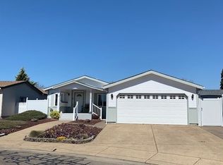 5226 Harvest Loop, Eugene, OR 97402