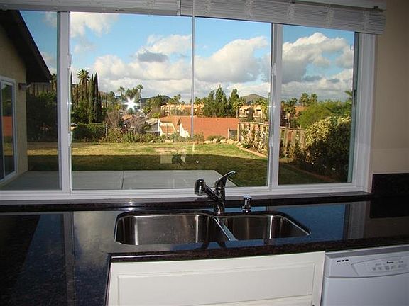 5th image of 17378 Libertad Dr
