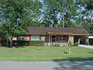 3 bed, 1.5 bath, 1000 sqft, $1,450 — Photo 1