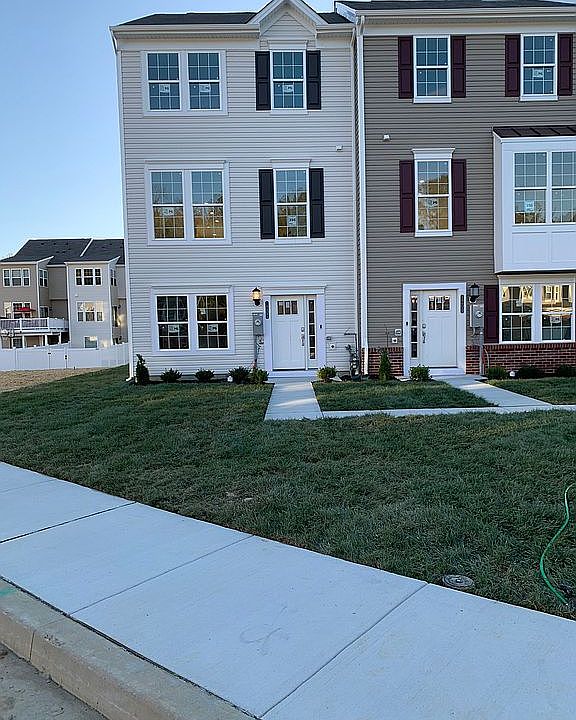 1st image of 1207 Astounding Ln