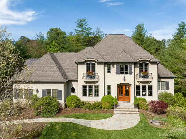 22 Beadle Ln, Asheville, NC 28803