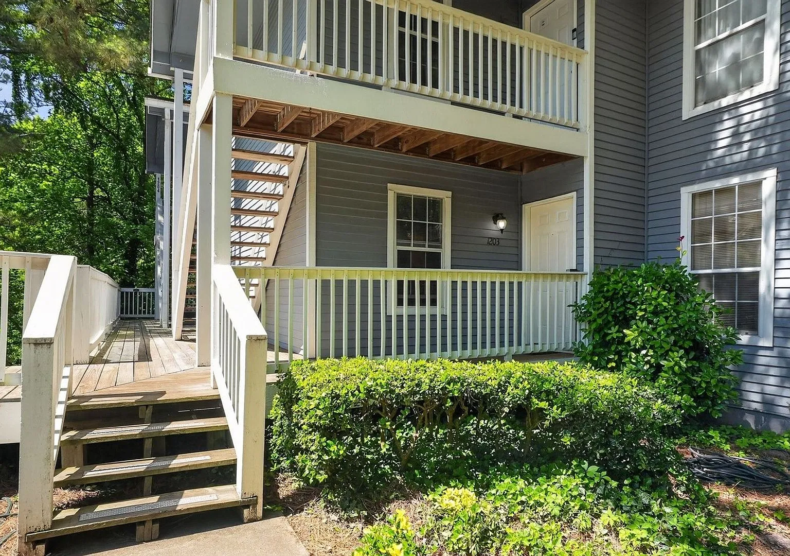 Room in 2 Bedroom Condo in Sandy Springs — Photo 1