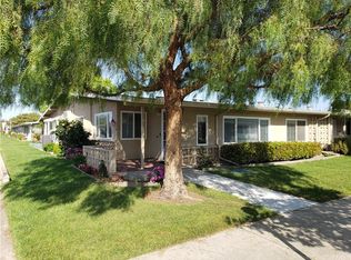 1690 Interlachen Rd APT 42L, Seal Beach, CA 90740