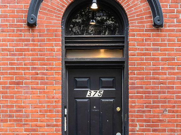 4th image of 375 Vanderbilt Ave