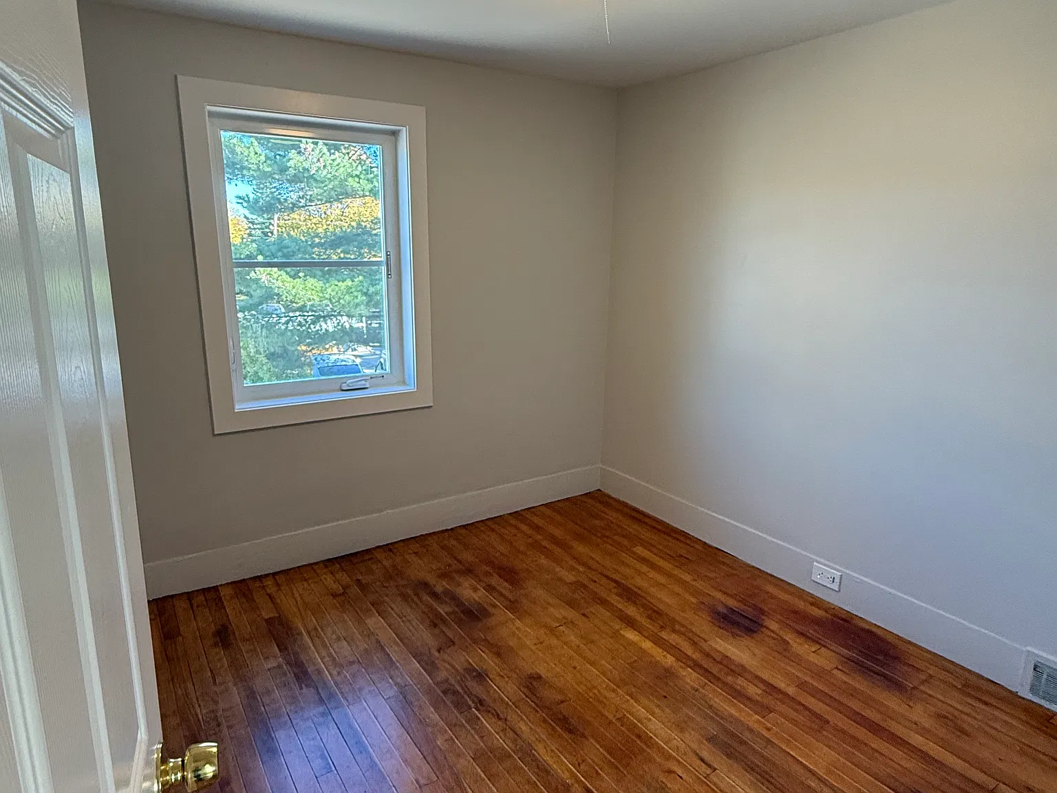 4 bed, $2,750 — Photo 3