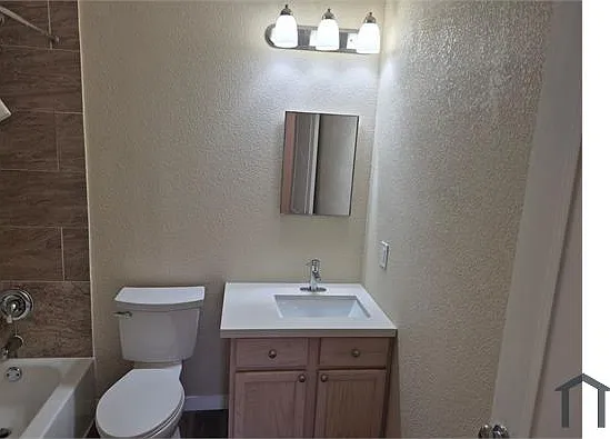 4018 Sunrise Cove Dr — Photo 28