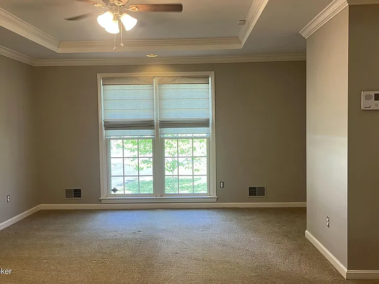 402 Trinity Hills Ln — Photo 12