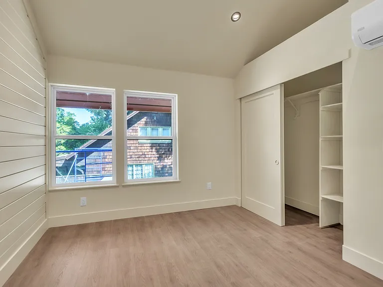 207 3rd St #240 — Photo 14