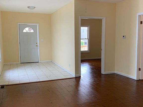 4th image of 114 Fage Ave
