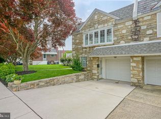 2918 Gelena Rd, Philadelphia, PA 19152