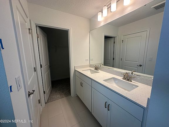 4th image of 145 STARGAZE Lane #125