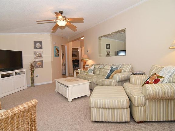 3rd image of 387 Leisure Dr